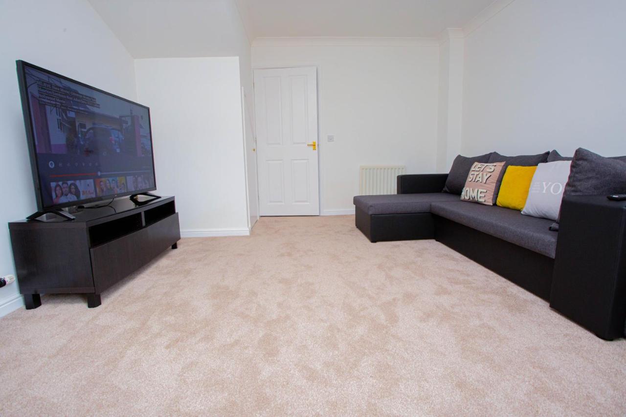 Intellect Suites Northampton Dış mekan fotoğraf