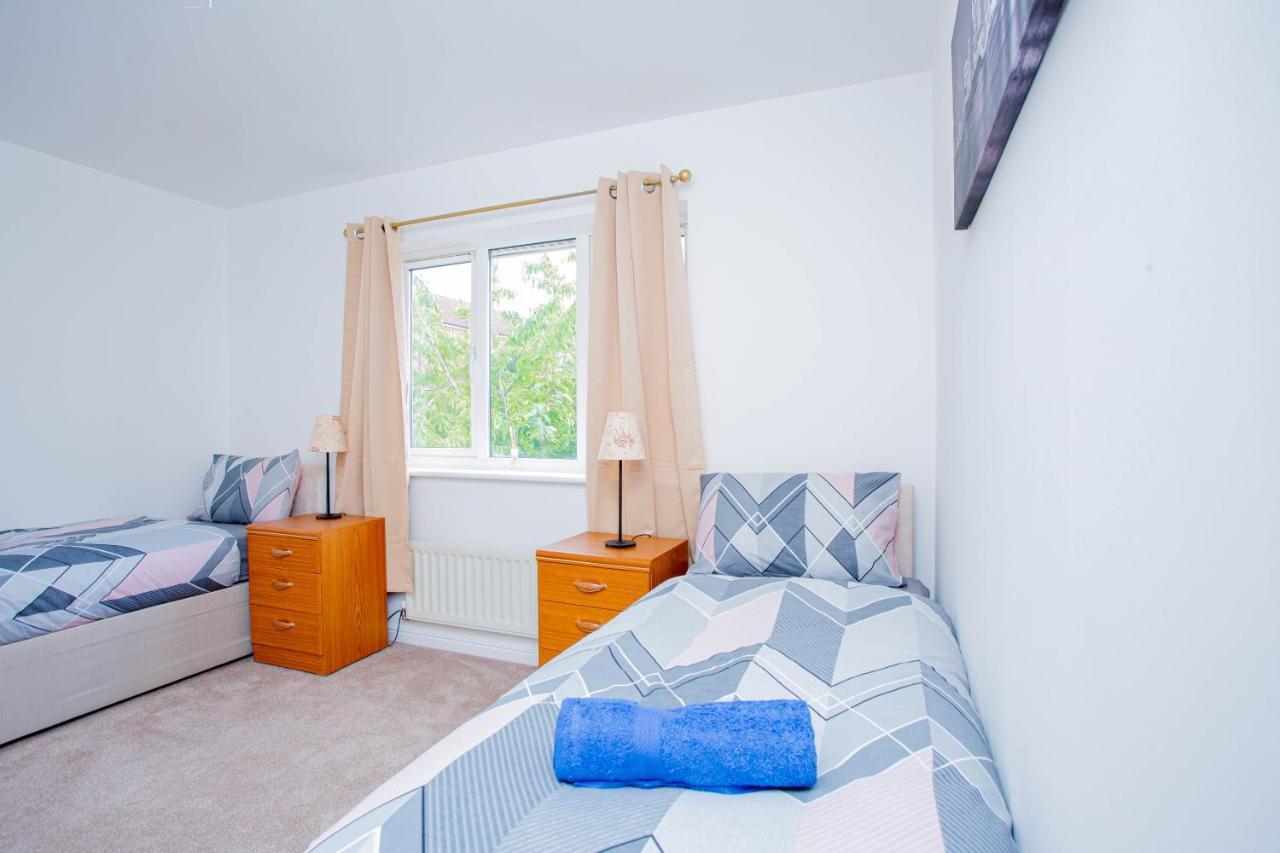 Intellect Suites Northampton Dış mekan fotoğraf